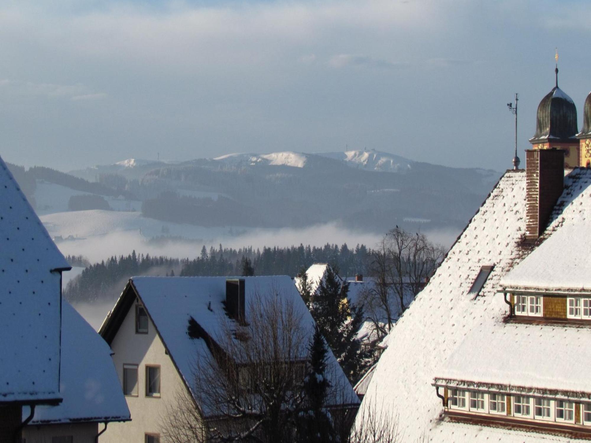 Hirschenhaeusle Apartamento Sankt Märgen Exterior foto