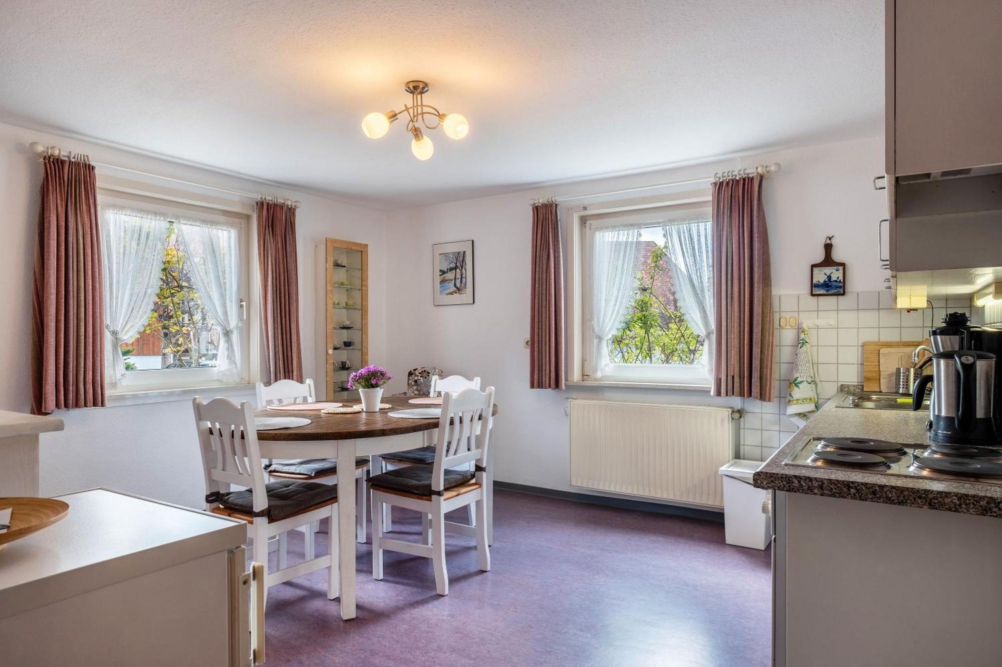 Hirschenhaeusle Apartamento Sankt Märgen Exterior foto