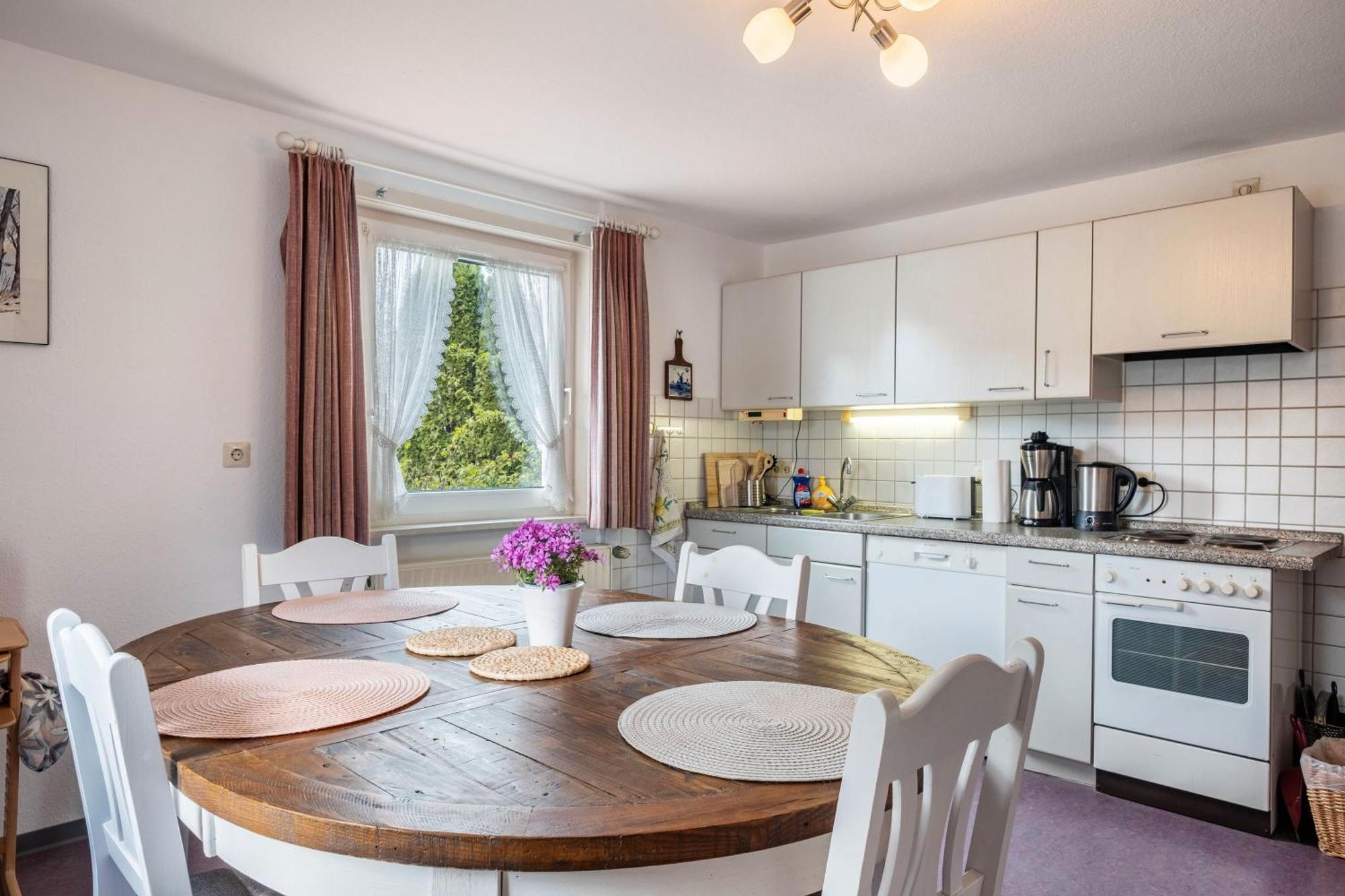 Hirschenhaeusle Apartamento Sankt Märgen Exterior foto